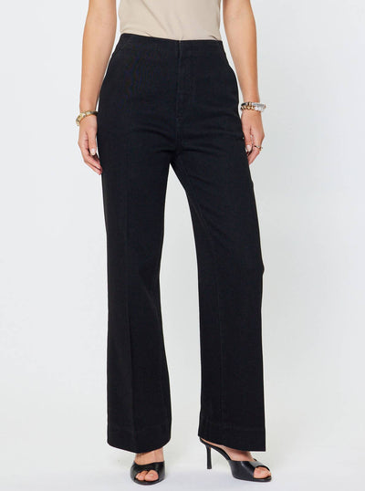 Cropped Black Jeans