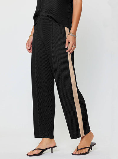 Pleated Tapered Pants W/side Panels