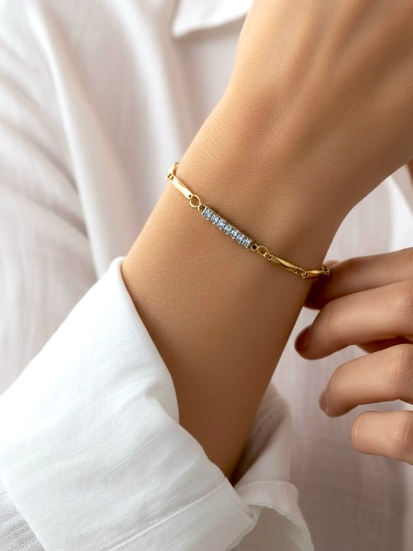 Fine Line Bracelet