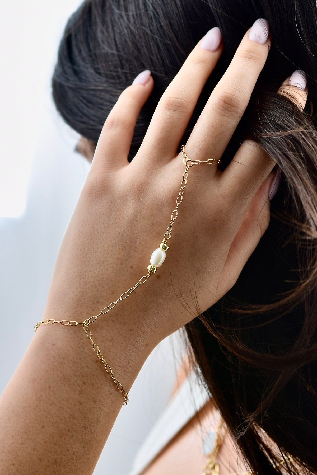 A Handful Hand Chain
