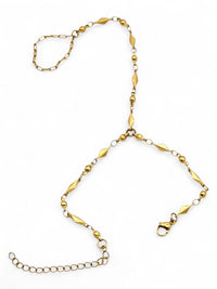 A Handful Hand Chain