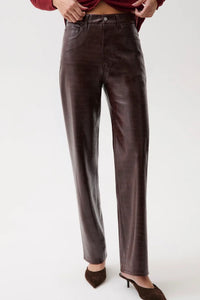 Cassie Super High Rise Straight
