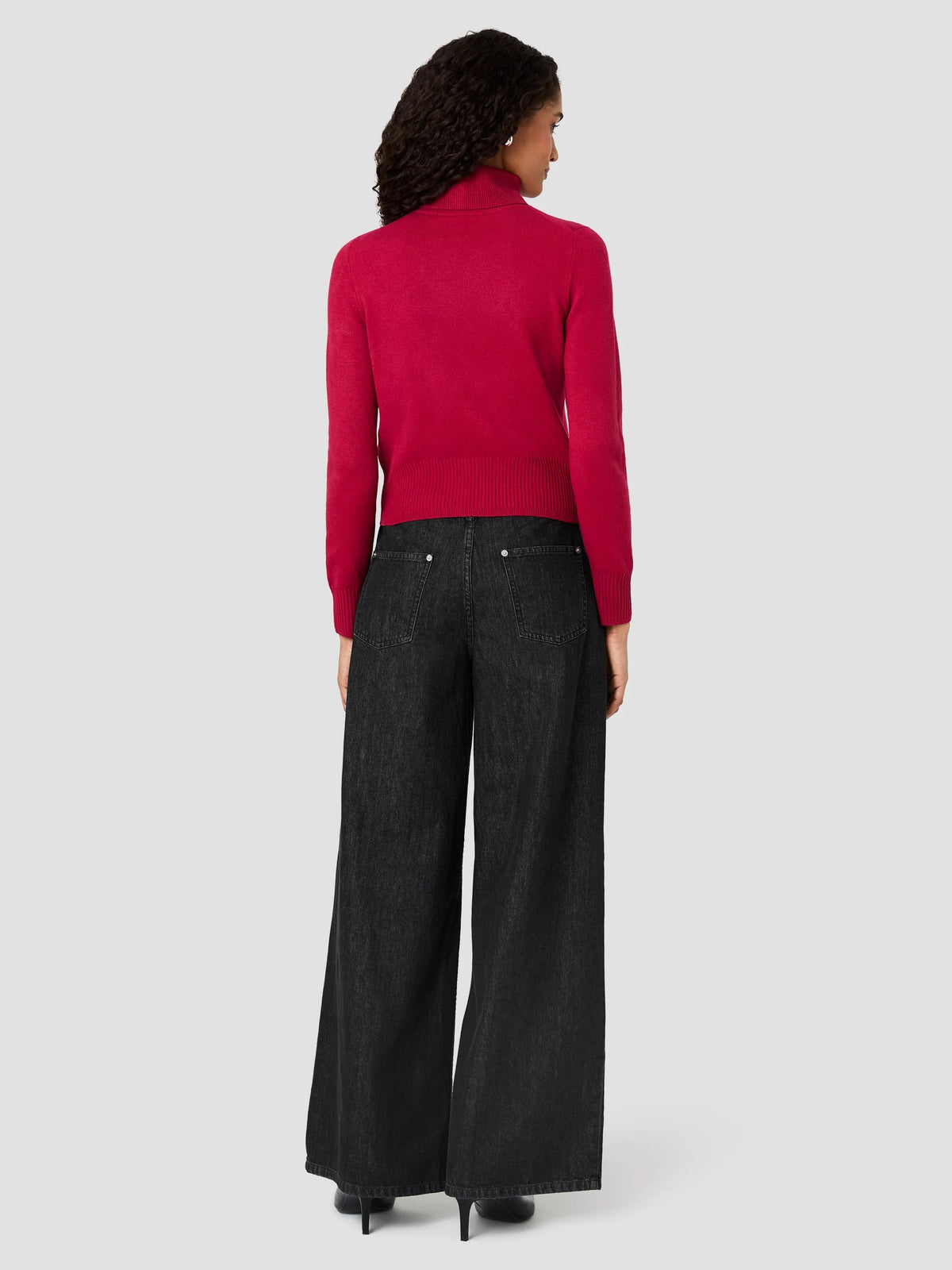 The Kellie Turtleneck - Red