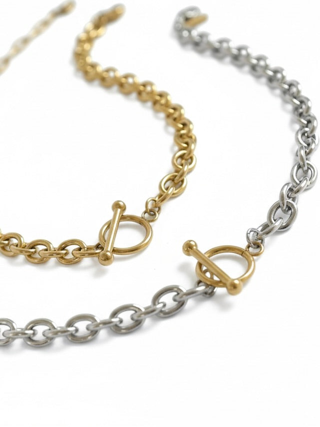 Interlocked Necklace