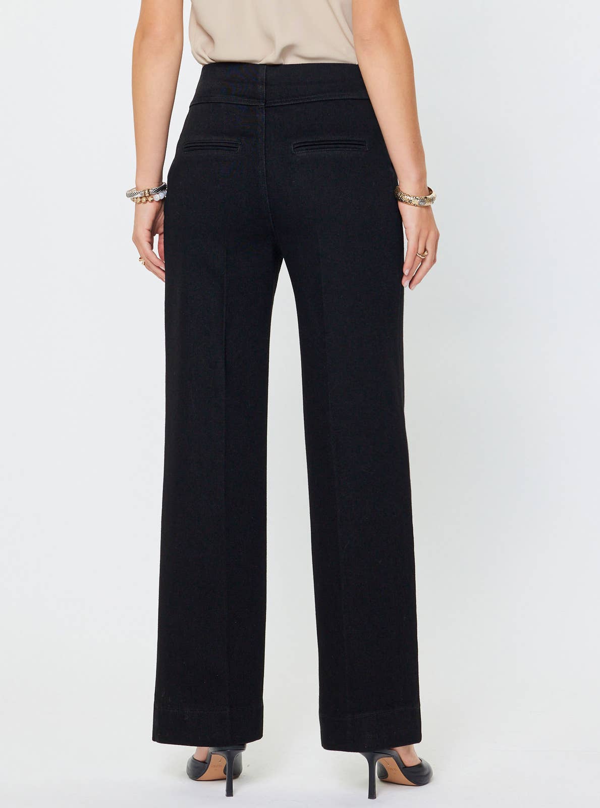 Cropped Black Jeans